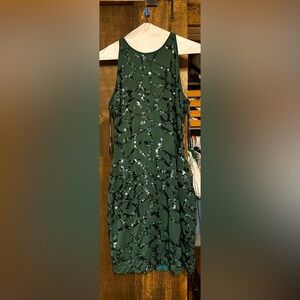 B. Darlin Size 5/6 Emerald Green Dress